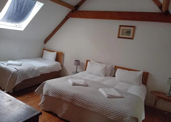 Upper Yard House Séjour à la ferme *